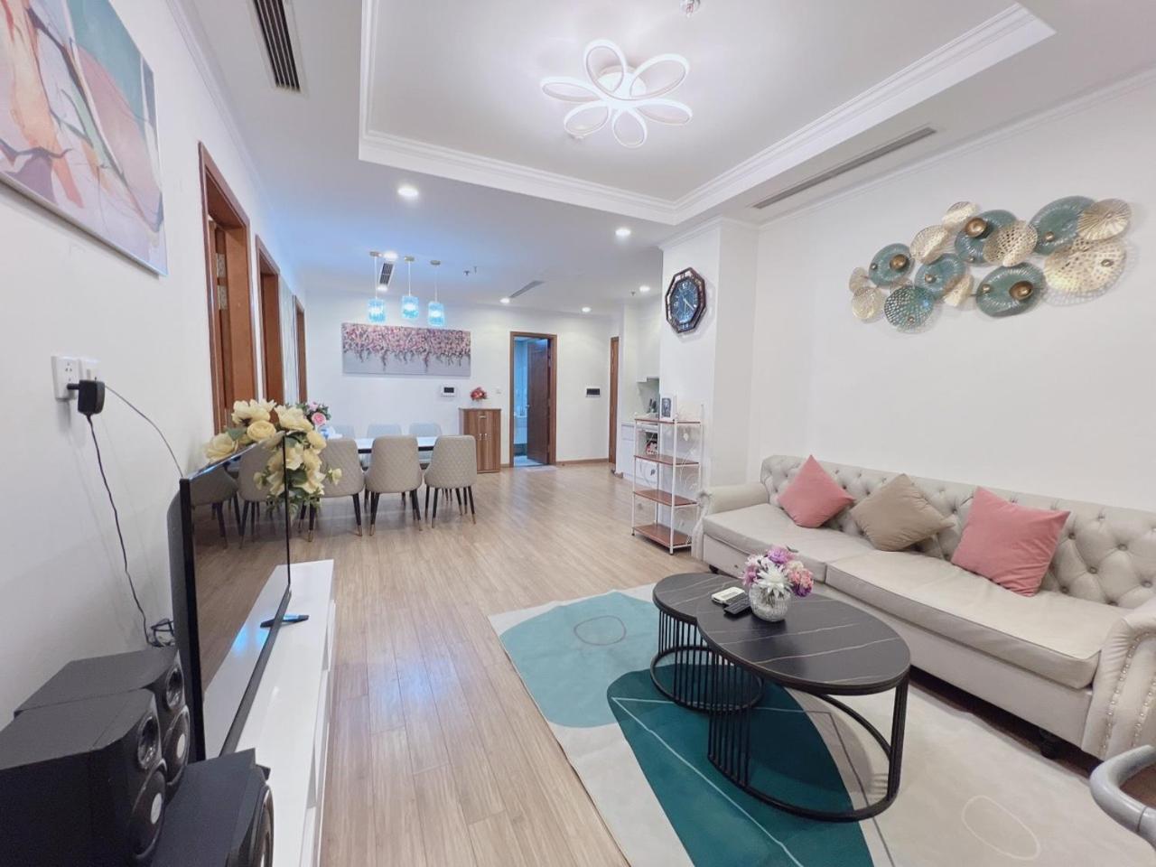 Vinhomes Time City And Parkhill Premium Apartment Hanói Exterior foto
